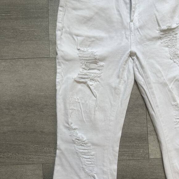 Michelle Ferrar white Distressed Jeans Flare Size 9 - Picture 2 of 7